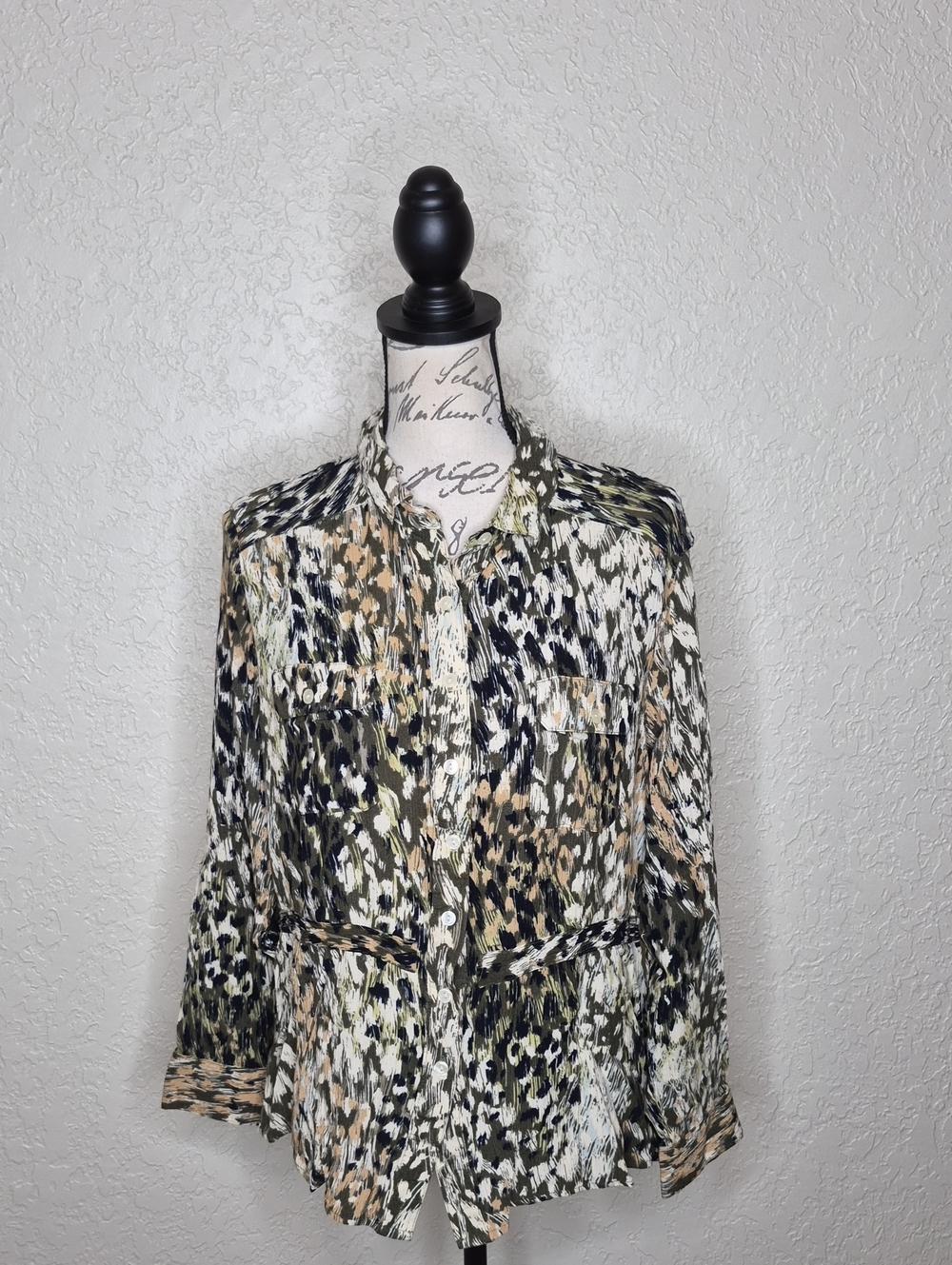 Jaclyn Smith Multicolored Button Front Shirt Size L